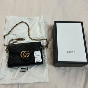 Gucci Marmont wallet on chain